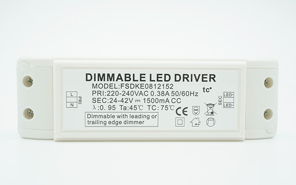 可控硅调光电源外置FSDKE0812152